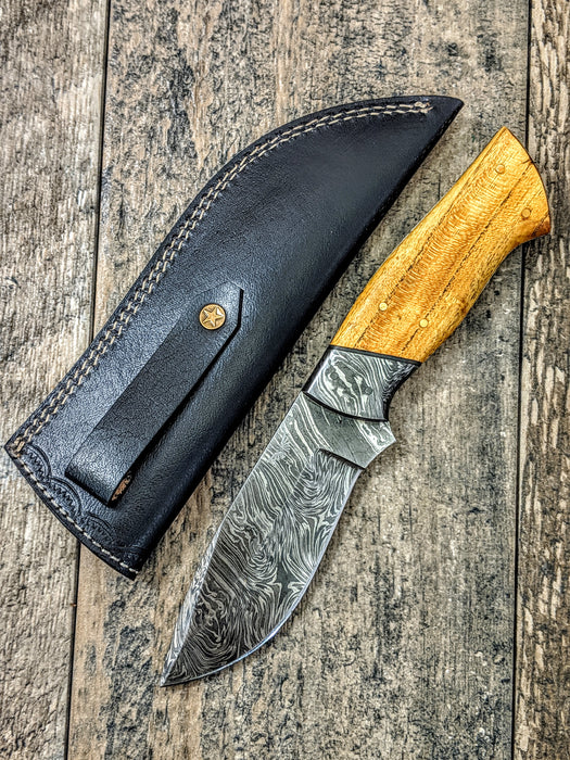 HTS-520 Himalayan Wood Damascus Skinner // Hunting // Skinning // Camping // Functional Beauty