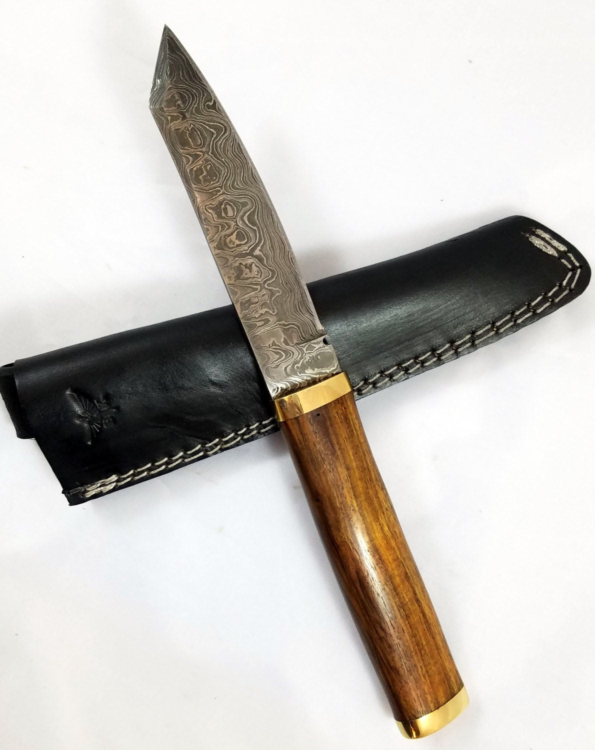 HTN-11 Damascus Sanmai Rev Tanto Knife / Reverse Tanto / Handmade / Tactical / Forged / Walnut / Full tang / Navy / Army / USA - HomeTown Knives