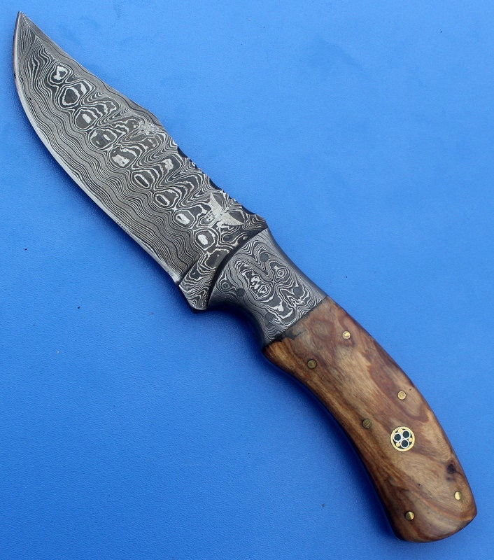 HTK-34 custom handmade Damascus Skinner Knife / Rose Wood handle / Great quality - HomeTown Knives