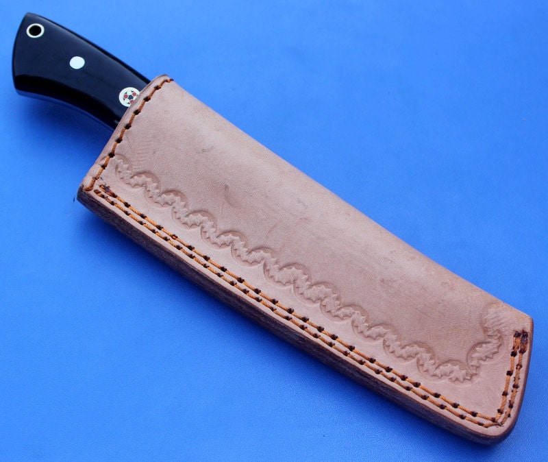 HT-11  Damascus Knife custom handmade Skinner / Buffalo Horn / Chopper Style - HomeTown Knives