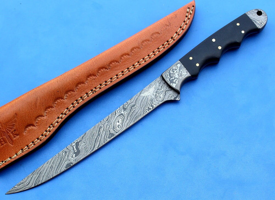 HT-22  Damascus Knife custom handmade Fillet / Boning / Bull Horn Handle / Fishing / Kitchen - HomeTown Knives