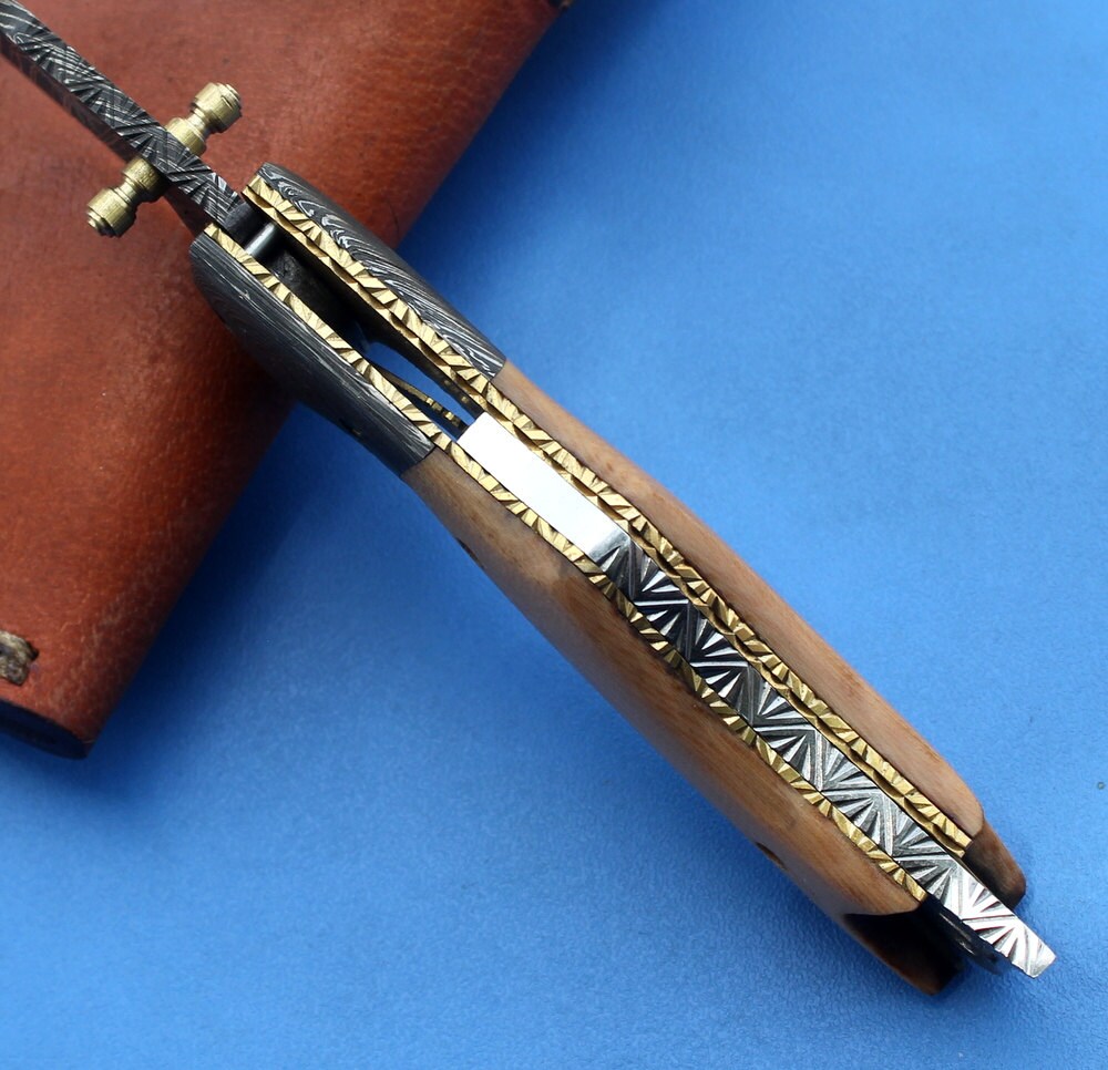 HTK -149  Damascus Knife custom handmade Folder /  Micarta handle / Damascus steel bolster / Liner Lock